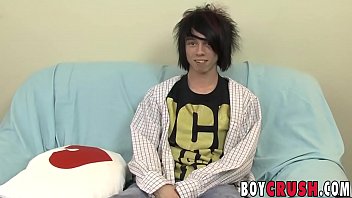 Preview 2 of Sex Di Mobill - Emo twink pulling his sweet cock during sex interview