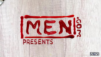 Preview 1 of Sxi Wwwxxx - Chef At Home / MEN / William Seed,  Ashton Summers  / watch full at  www.sexmen.com/fron