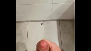 Preview 4 of 3d Porn Hardcore - S&aacute_tiro Chileno Disparando su Semen tras Rica Paja