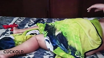 Preview 4 of Suny With Boy - mi novia le gusta verme jugar y despu&eacute_s me dice que quiere que me la folle mientras juego se pone en todas las pocisiones para complacerme se pone a gritar mucho y los vecino se dan decuenta