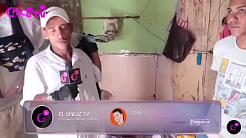 Preview 3 of Wwwpornscom - As&iacute_ duerme con su familia a ra&iacute_z de migrar a un pa&iacute_s desconocido. Historia de la vida real.