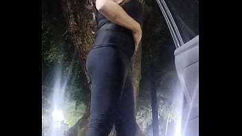 Preview 3 of Masturbation With A Ring - Alely saliendo al parque a exhibirse