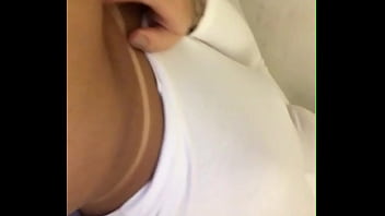 Preview 1 of Yuri Okino - Angel Lima bronzeada mostrando a buceta