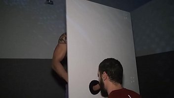 Preview 1 of Gf Ferst Time - Orgy Hugo goes to a bar to get pounded