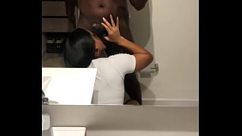 Preview 1 of Blod Sed - Blowjob in my best friend&#039_s bathroom -amateur couple- nysdel