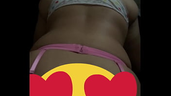 Preview 4 of In Plxn - Esposa mamando sacando la leche