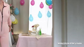 Preview 1 of Ok Beni - Private.com - Blondes Hanna Ray And Light Fairy Get A Birthday 3Way!