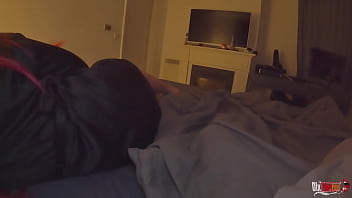 Preview 1 of Findpantyhose Cum Tube - Hijastro follado joven madrastra y correrse en su culo en su cama