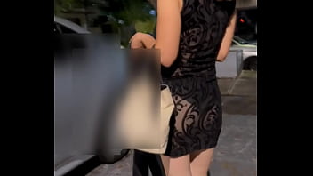 Preview 1 of Free Aniska - Hotwife ense&ntilde_ando en publico