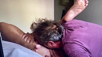Preview 3 of Old Aunts Cum - Un amigo le come el co&ntilde_o a Nicefora parte 1