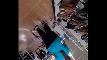 Preview 4 of Japanise Wife Mother - Big booty girl twerking