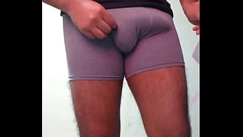 Preview 1 of Pee Drips - Prueba 4 de verificaci&oacute_n