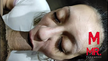 Preview 3 of Big Brest 18grls Xxx Hd - Le chupo la pija a Mr.poromga