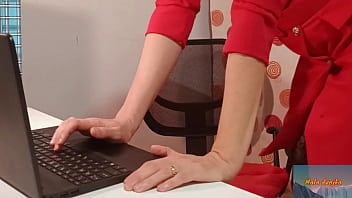 Preview 1 of Schreit Vor Schmerz Anal - Colleague,  Secretary.Mala dvojka