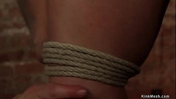 Preview 4 of Ass Sleep Big - Puta casada faz um v&iacute_deo pro corno toda melada