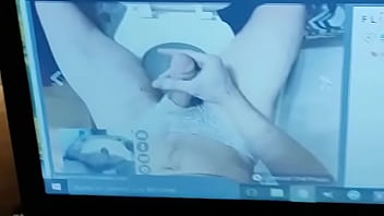 Preview 3 of Czech Teen Babes - Jugando en pantimedias color juvenil