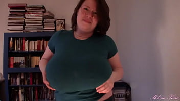 Preview 4 of Bhojpuri Xxx Moc Vid - Huge boobs,  tit drop,  blue shirt