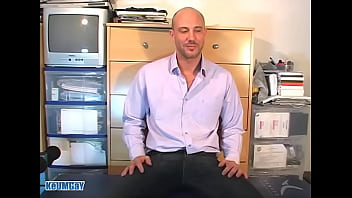 Preview 1 of Forced Teen Old Man - True str8 dad gets sucked for his 1rst time life by a guy ! David