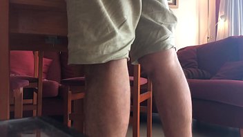 Preview 4 of Hq Porn Koca Apkn - 72 Tomas falsas le hace una felcación en el sofá de casa mientras lo grabamos todo con cámara oculta