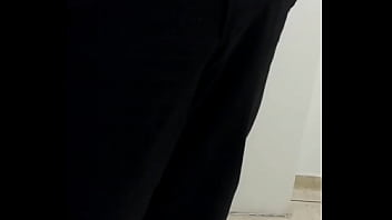 Preview 1 of Odia Sex Video Mom Son - SEDUZINDO O PORTEIRO DO PR&Eacute_DIO ( COMPLETO NO RED)