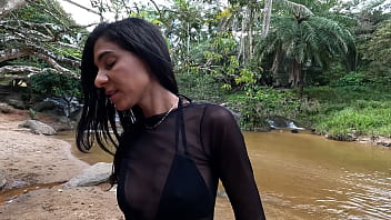 Preview 1 of Huge Tit Latina Seduced - Mais uma vez dan&ccedil_ando a carona do Ted na cachoeira de Maragogi