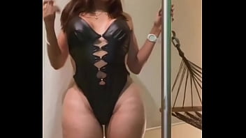 Preview 1 of African Ass Sexy - TENIA GANAS DE MASTURBARME UN POCO PARA TODOS MIS SEGUIDORES ESPERO LO DISFRUTEN COMO LO HIZE