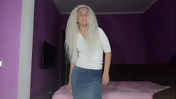 Preview 2 of Aui Yoi - Mistress fucking in both holes