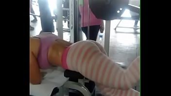 Preview 4 of Tamil Mamisex - Treino suado