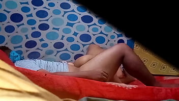 Preview 4 of Mom Big Home - camara espia real en el dormitorio de mi inquilina colombiana Alexia