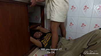 Preview 2 of Anal Group Beybi - Dissatisfied wife takes advantage of hot location with plumber and end up fucking