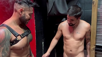 Preview 1 of Pornhub Asa Akira - Looking in the CLUB GAY Neron madrid - VIKTOR ROM - BBC BIG MUSCLE LATINO BEAR