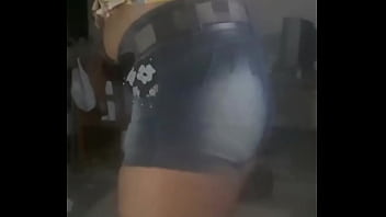 Preview 4 of Wrong Desires - Video 2 ... Vestida de nena . 1/4