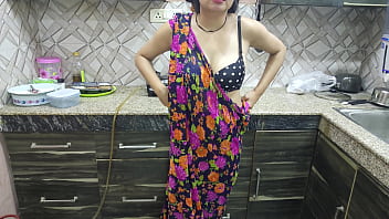 Preview 2 of Saliva Saint Take Bbc - Indian Desi Bhabhi was taken to the field and made into a mare and fucked in kitchen
