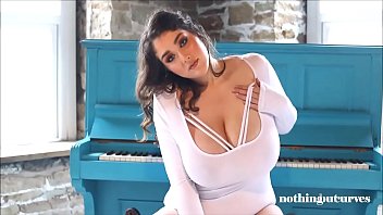 Preview 2 of Lou Charmelle From France - BELLLA