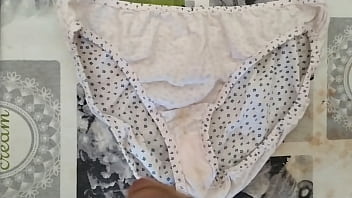 Preview 2 of Gratis Foto Sexo Porno - Corrida en bragas de mi mujer 54 (cum in pants oficial my wife)