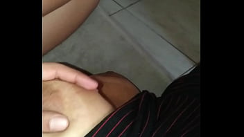 Preview 1 of Ebony Cum Orgasm - Me chamou para assistir Netflix e apagou no meu colo, aproveitei para filmar escondido suas belas tetas. ( Imagina essas tetas com leite que del&iacute_cia vai ser. )