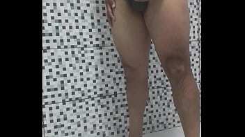 Preview 3 of Shamal In Girls - Endurecendo o pau e gozando