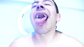 Preview 4 of Ternta Essa - Lengua caliente