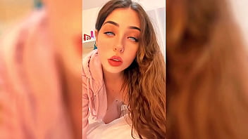 Preview 2 of Alesix Ford Siki - Mi novio me folla lo mejor que puede ,  pero yo siempre me quedo muy cachonda ,  me gustan las pollas muy grandes que me revienten el co&ntilde_o ,  y me hagan gemir como puta