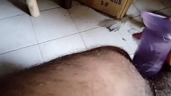 Preview 3 of Xbeeg Com - Dildo morado
