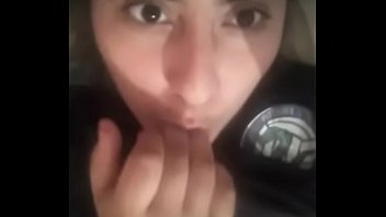 Preview 1 of Buste Booty Com - Mi salte&ntilde_ita tocandose para mi 1