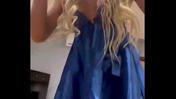 Preview 3 of Barbie Cummings Strapon - Karen diaz