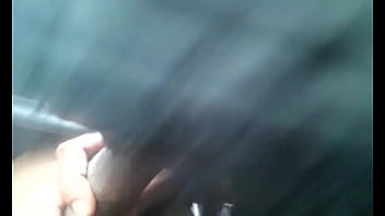 Preview 4 of Cimice 3 D - Novinha Chupando no carro