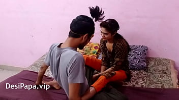 Preview 1 of Kendle Jenner - लखनऊ की हरामी कॉलेज गर्ल इंडियन तान्या की मस्त चुदाई