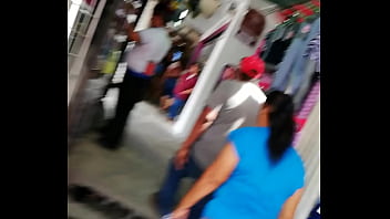 Preview 1 of Mom And Boy Secret Fucked - culo gordo en el mercado