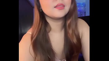 Preview 3 of Parejitahard - Feeling cute today because my body is mine to love,  flaws and all. Reminder: You don&rsquo_t need validation to slay. 1wi...