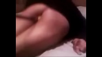 Preview 3 of Beautiful Massage Ass And Porn - palo le hace mover el culo como una licuadora