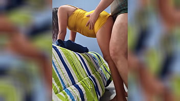 Preview 3 of Zara Or Zones - esta joven embarazada sigue cogiendo con desconocidos sin cond&oacute_n. Prefiere sentir c&oacute_mo le eyaculan adentro