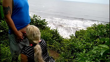 Preview 2 of Egypt Princess Sex Video - Boquete num f&atilde_ na praia de Pernambuco