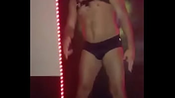 Preview 1 of Xxx10years Garls Fuck - Gogoboy urs&atilde_o no Cruising Bar Espa&ccedil_o ZN
